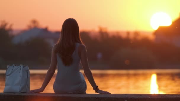 Wann hast du aufgehört, dich selbst wichtig zu nehmen, mit Gudrun Marquardt